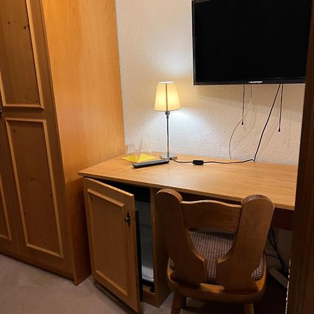 Hotel Erfurter Kreuz Kirchheim  Kültér fotó