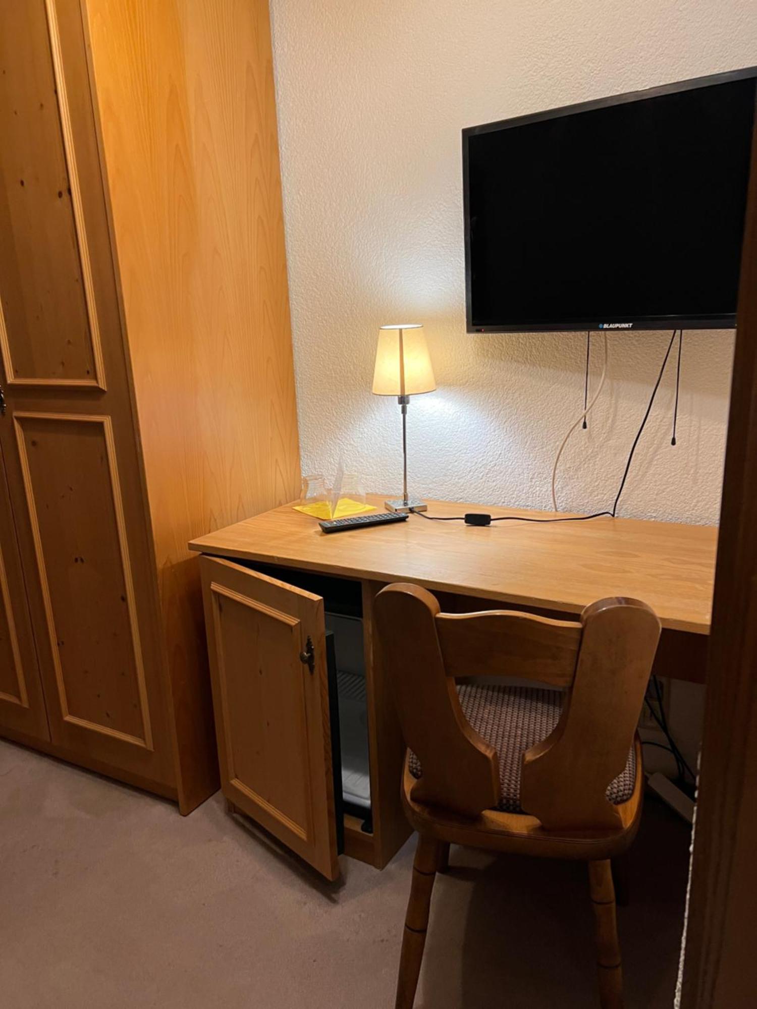Hotel Erfurter Kreuz Kirchheim  Kültér fotó