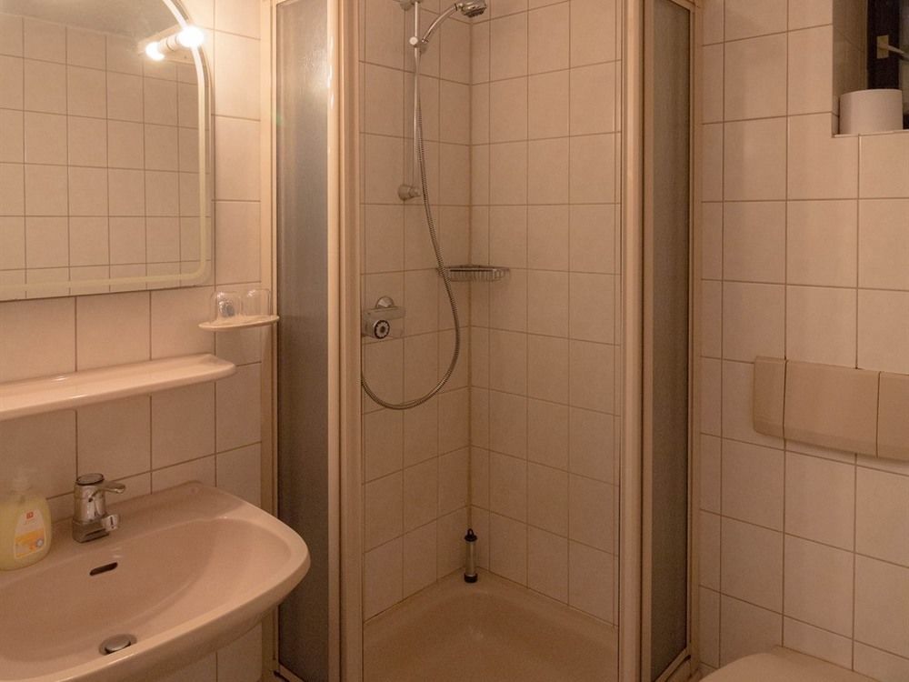 Hotel Erfurter Kreuz Kirchheim  Kültér fotó
